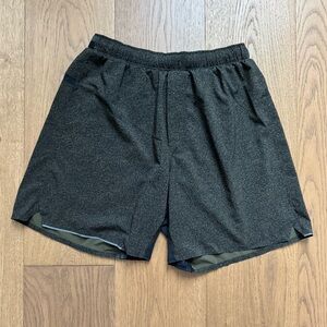 Lululemon Men’s Linerless Surge Short 7” - Heather Green - Size M - EUC